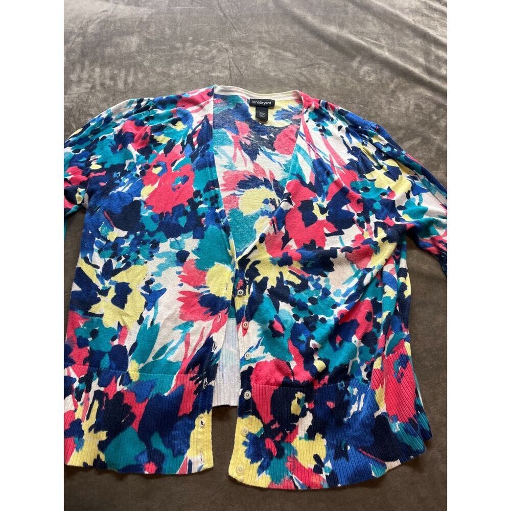 Lane Bryant Sweater Plus Size 18/20 Pink Floral Cardigan Button Front 3/4 Sleeve